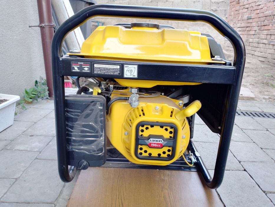 Генератор професійний бензиновий Loncin 2500-A