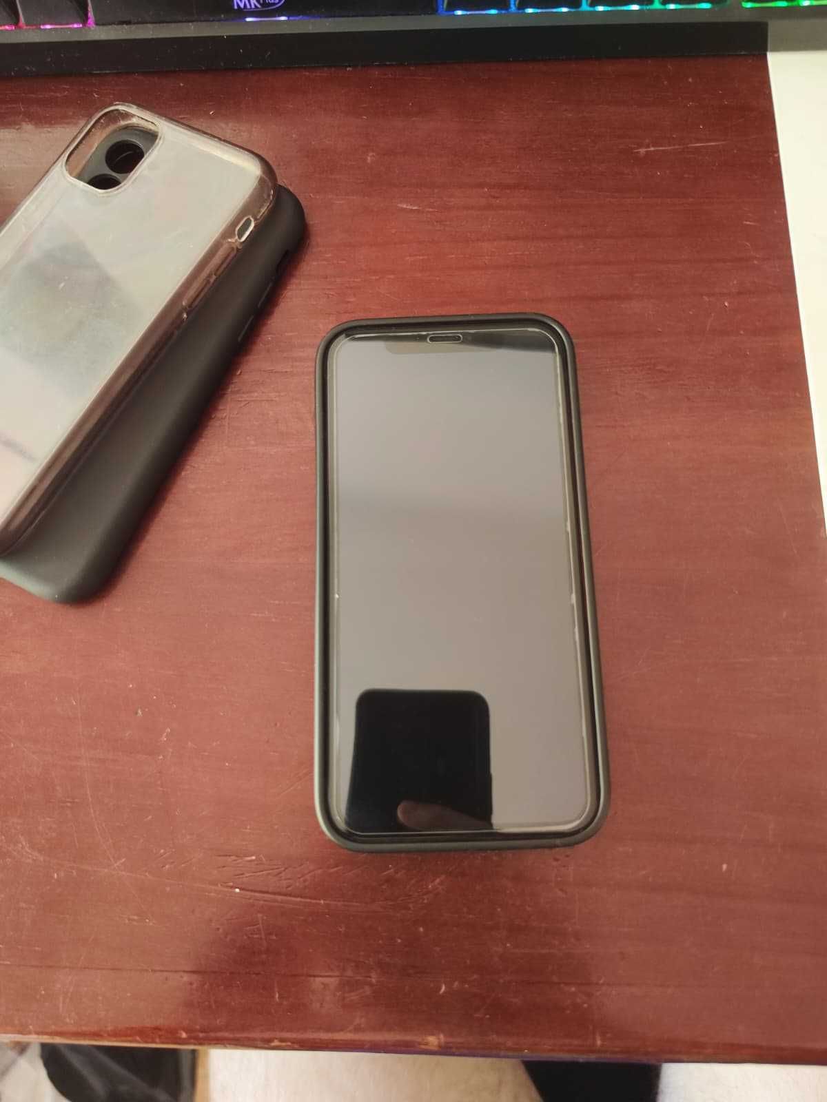 Iphone 11 128GB Vermelho