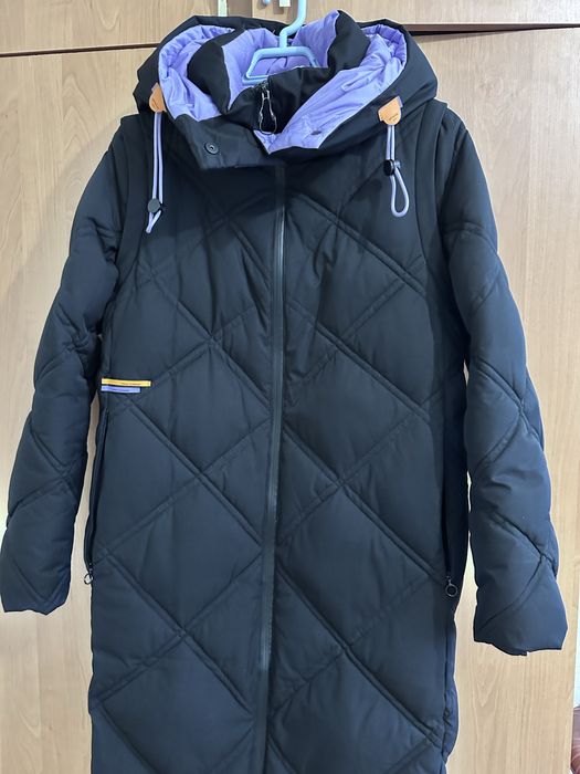 Продам зимний пуховик