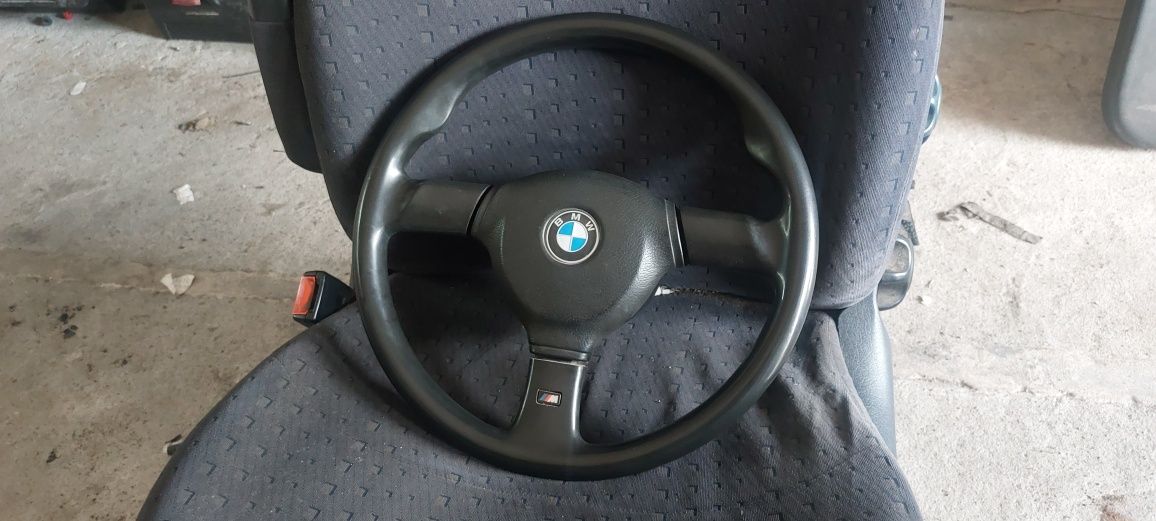 Kierownica mtechnik mt2 bmw e32, e34