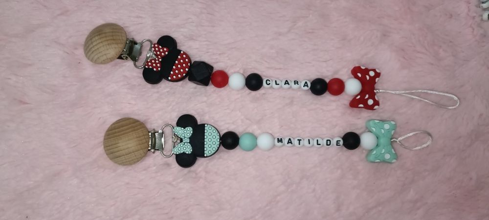 Prendedores de chupetas