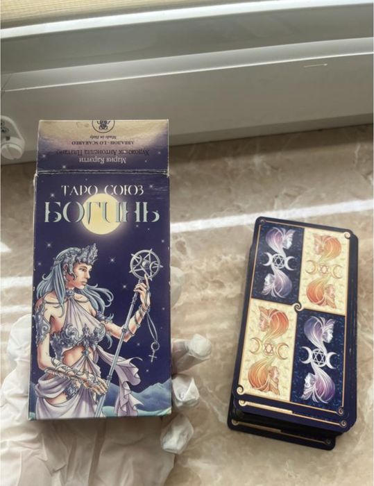 Таро Союз Богинь. Universal Goddess Tarot. Lo Scarabeo. Італія