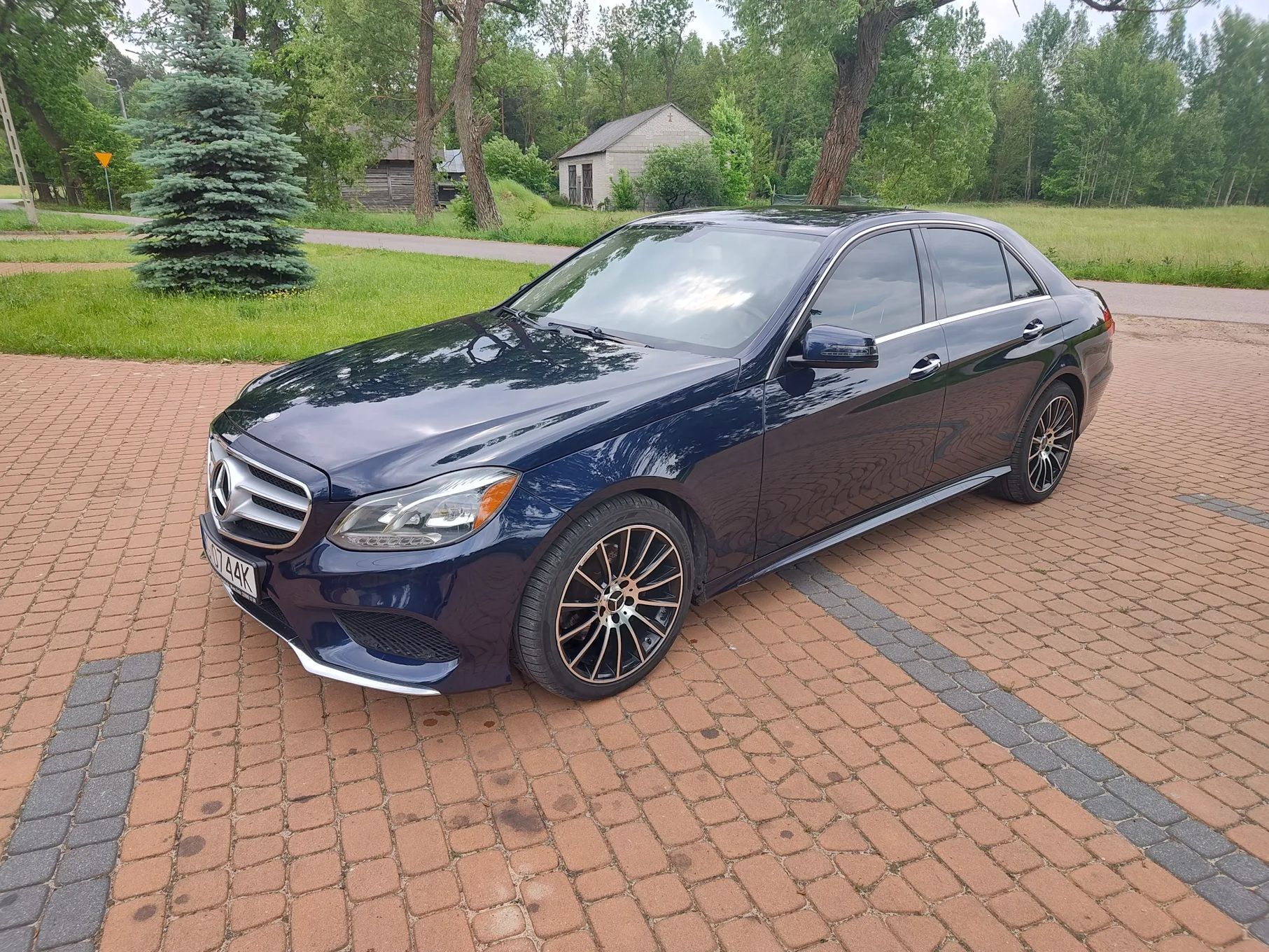 Mercedes-Benz Klasa E Mercedes-Benz E350 4Matic