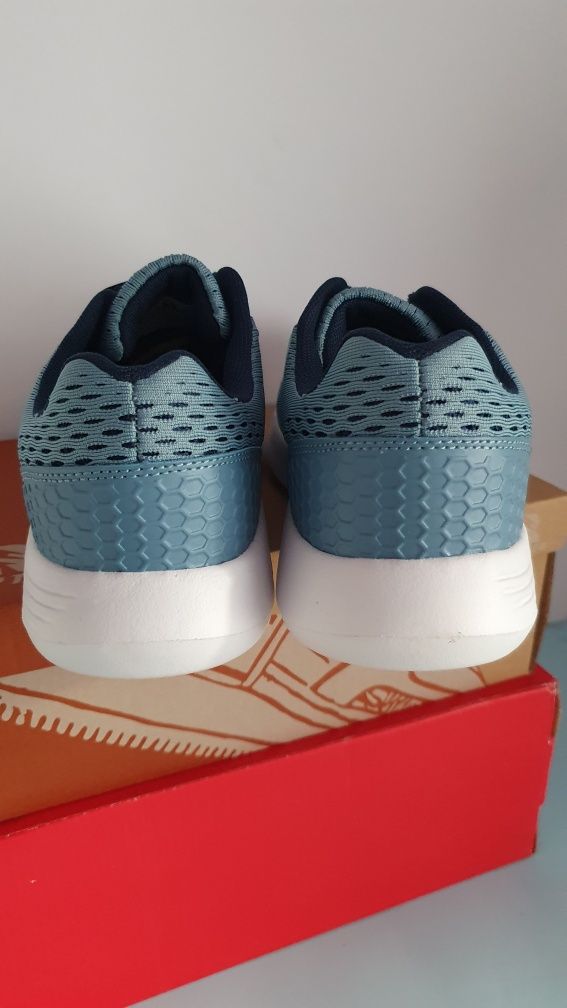 Sneakersy nowe damskie sportowe markowe rozmiar 39