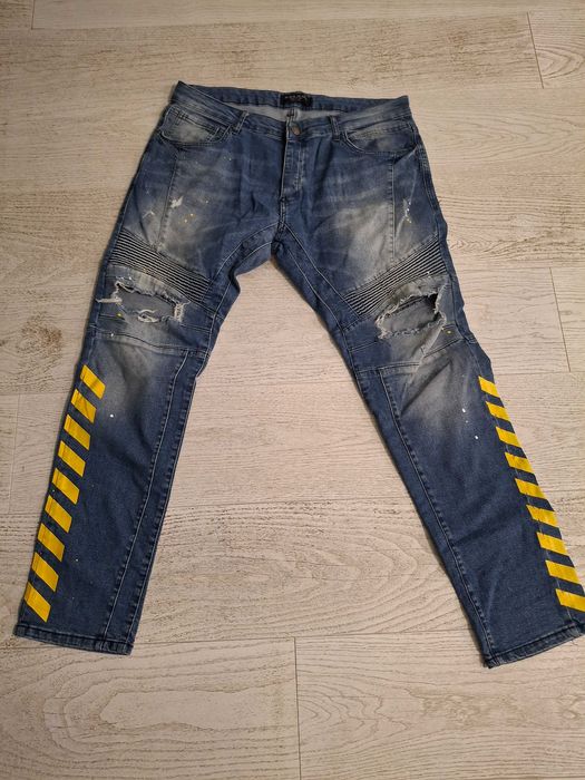 Джинсы рваные мужские