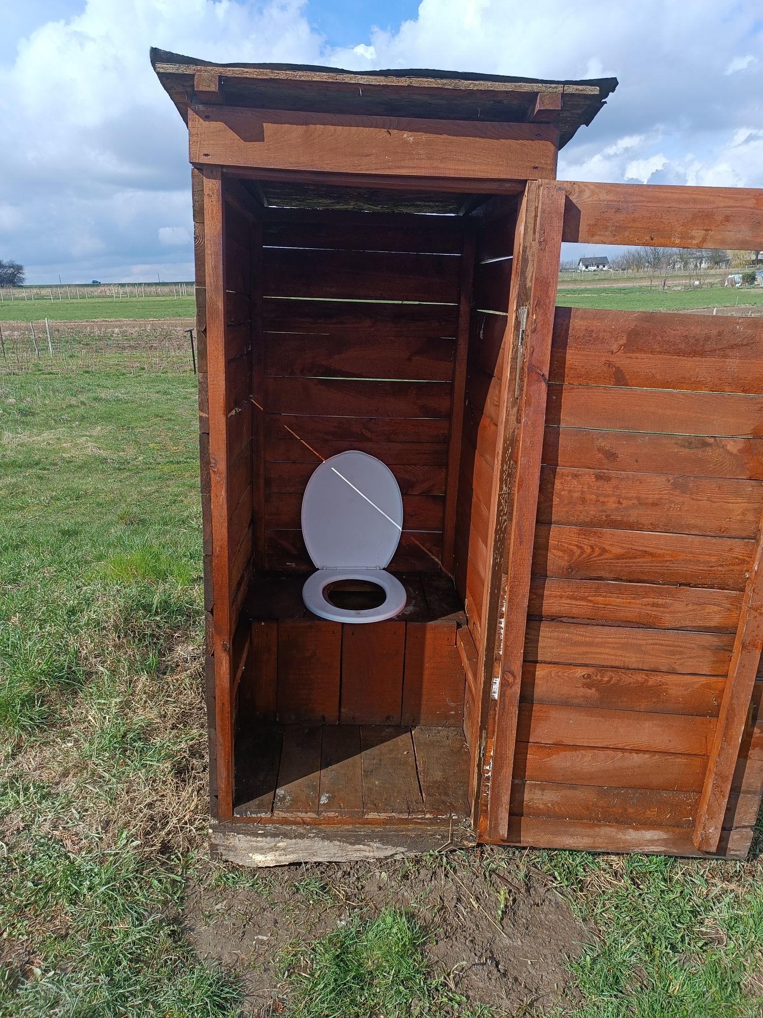 Toaleta przenośna WC na budowę lub działkę