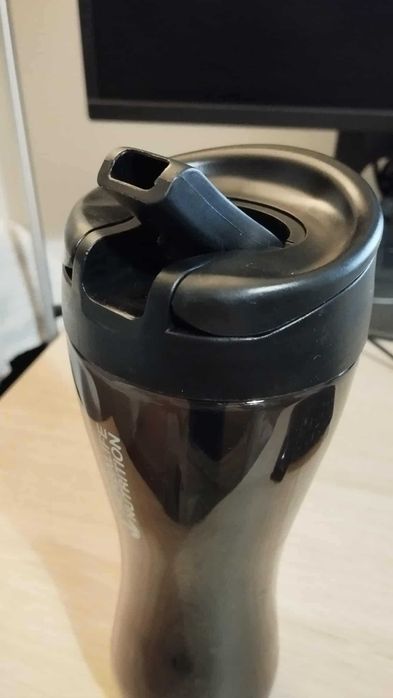 Shaker 500 ml czarny NOWY