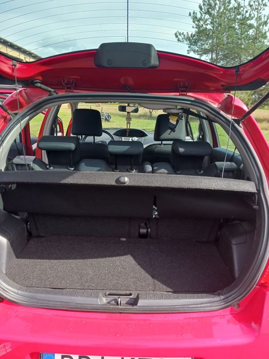 Toyota Yaris super stan