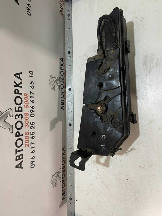 бачок еолісу пежо 5008