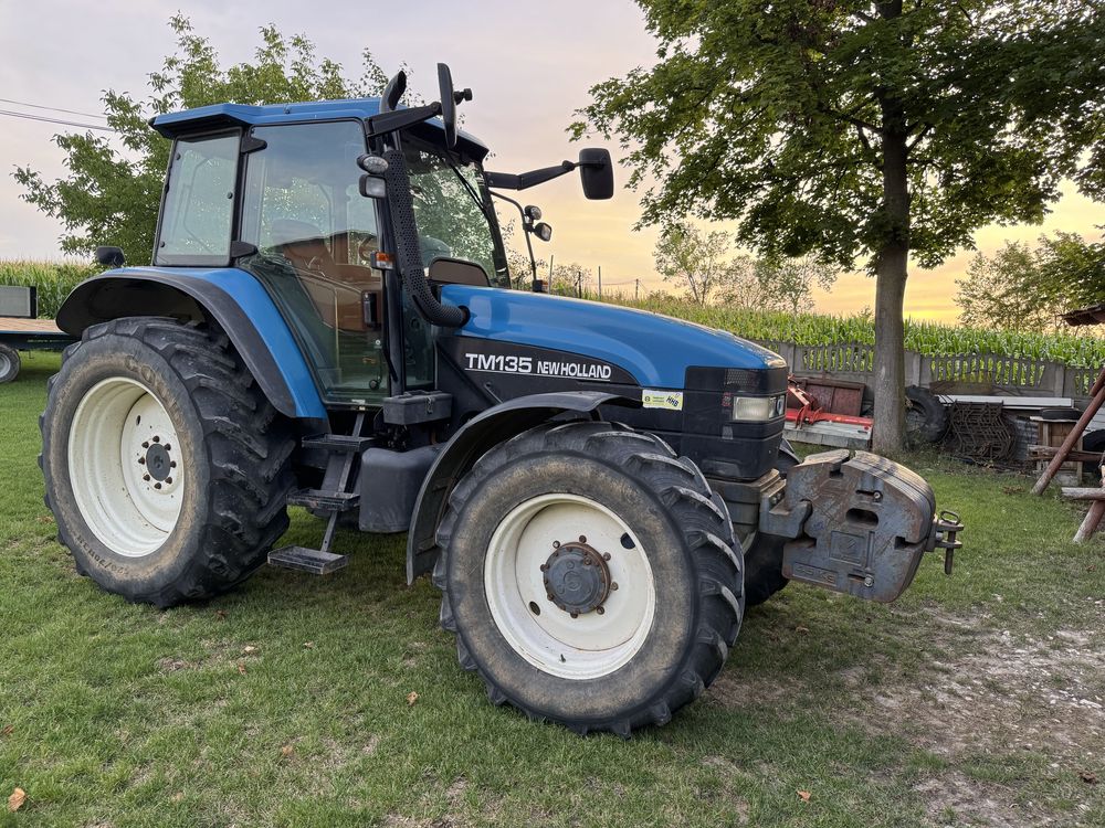 New Holland TM135 pneumatyka.