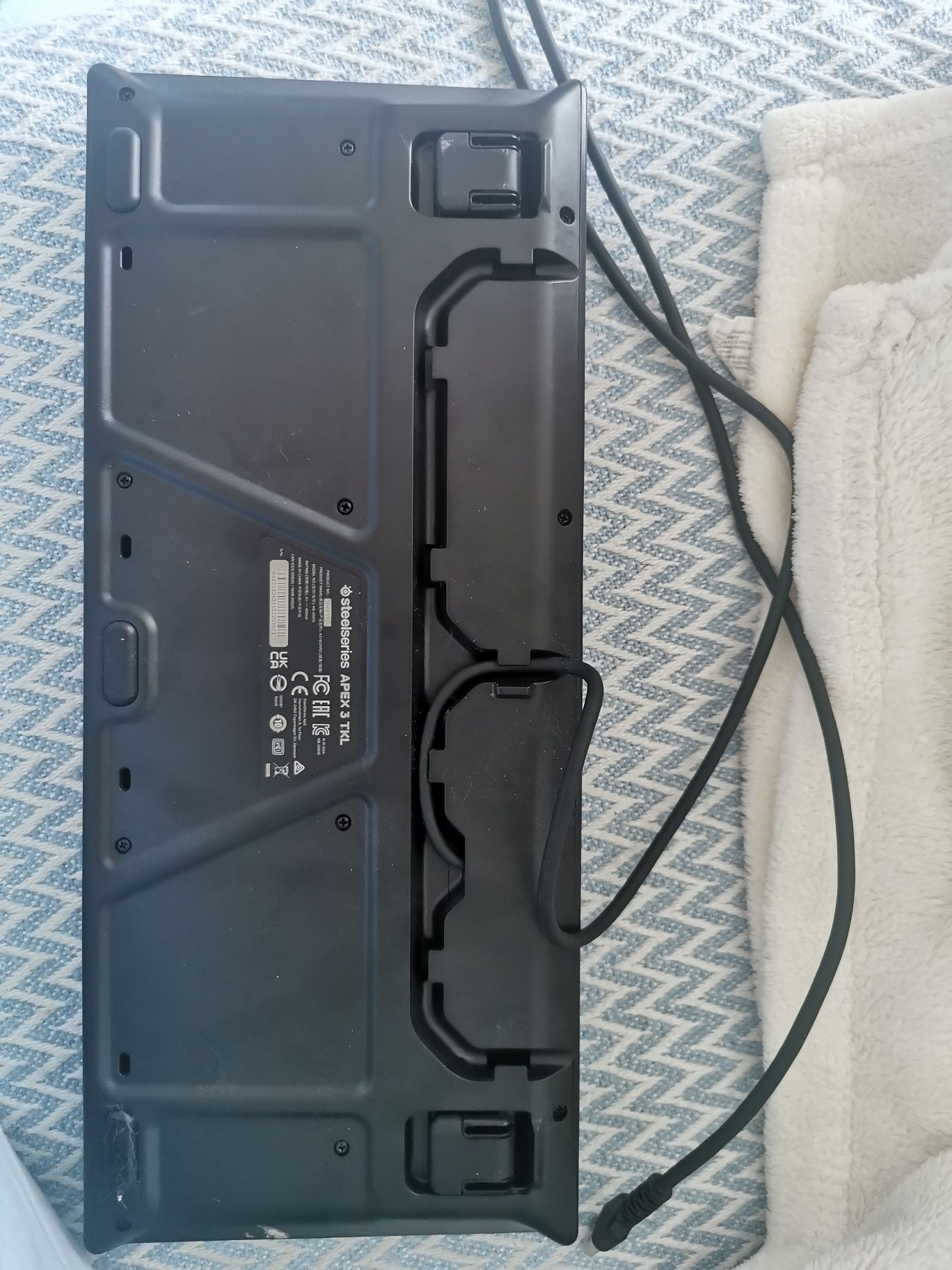 Klawiatura steelseries APEX 3 TKL