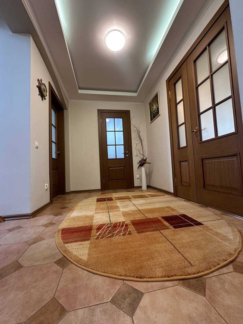 Продам сучасний будинок 125 м2 с. Новоолександрівка
