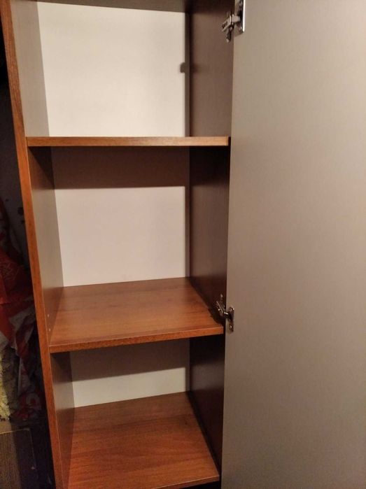 Меблі шафка шафа