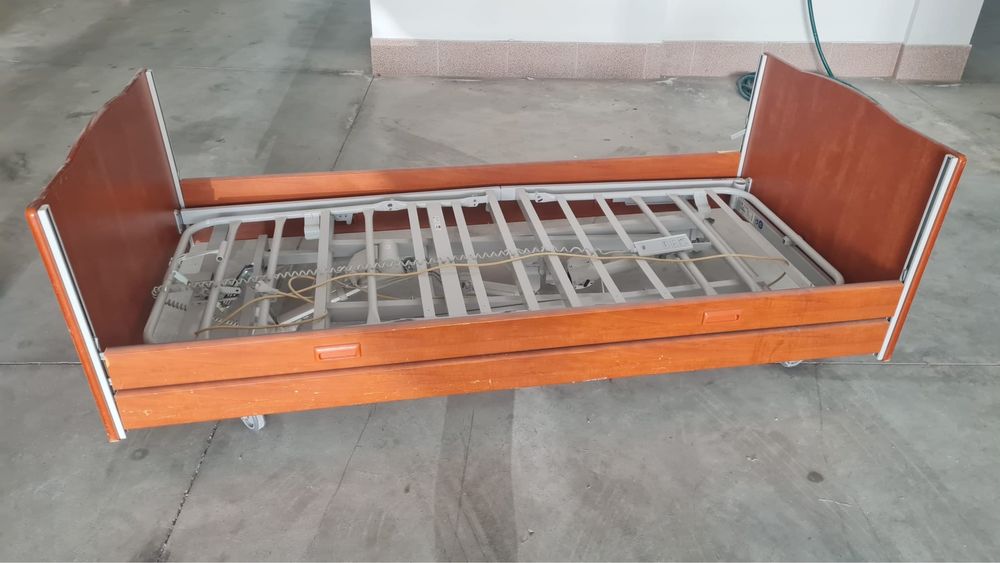 Cama articulada eletrica