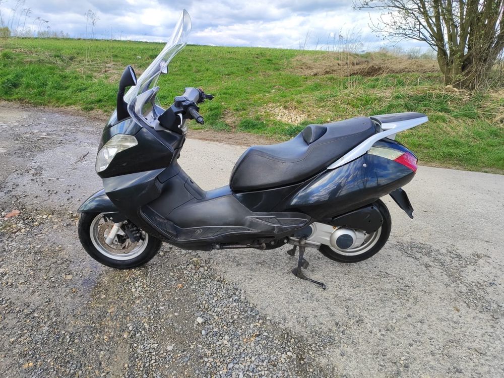 Aprilia atlantic 125 skuter 125 mozliwy transport