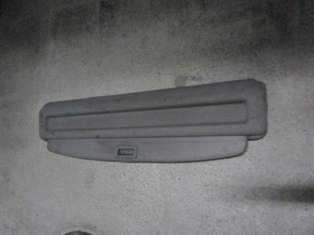 Tampo Cortina Da Mala TAMP83 RENAULT LAGUNA 2002