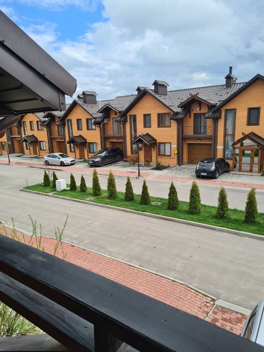 Оренда таунхауса на вул. Юзвінська  Олександрівський