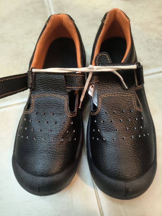 Сандалі робочі натуральна шкіра