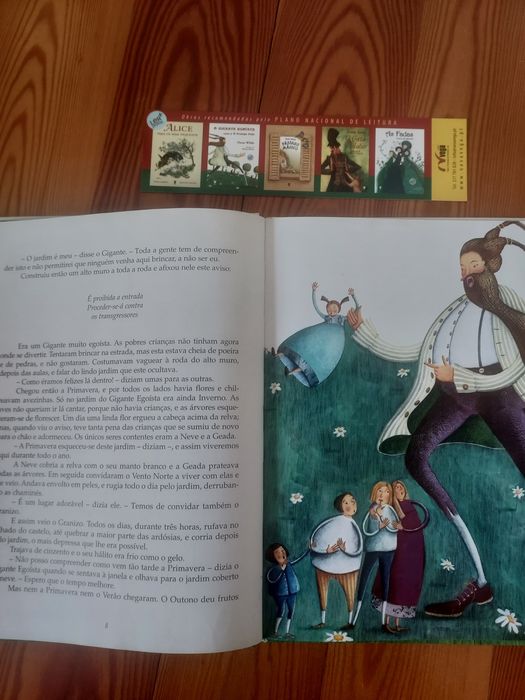 - Livro" O Gigante Egoísta- O Princípe Feliz".