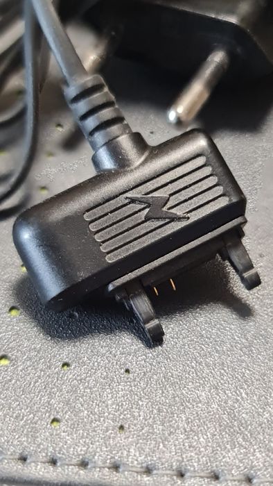 Зарядний пристрій для телефону Sony Ericsson BML