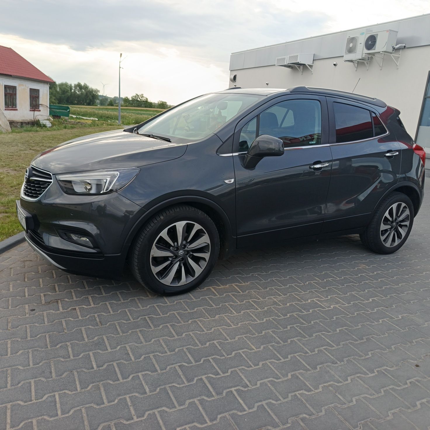 Mokka x 2017 Automat