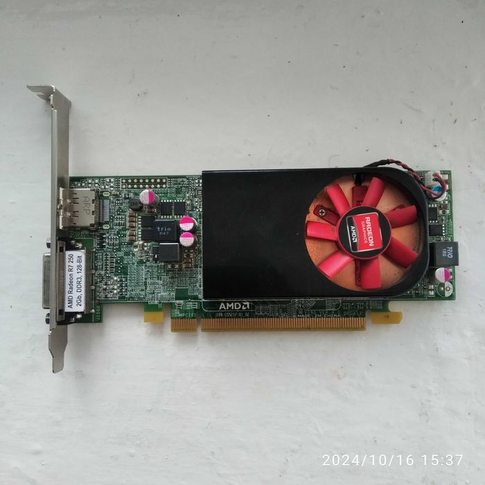 Відеокарта AMD Radeon R7 250 2 Gb, DDR3, 128-bit