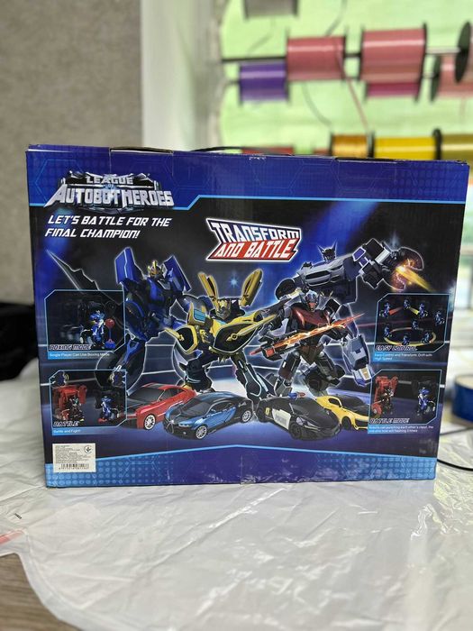 Машина-трансформер на радіокеруванні