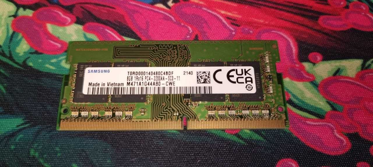 Оперативна пам'ять для ноутбука SODIMM DDR4 16GB (8x2) 3200MHz Samsung
