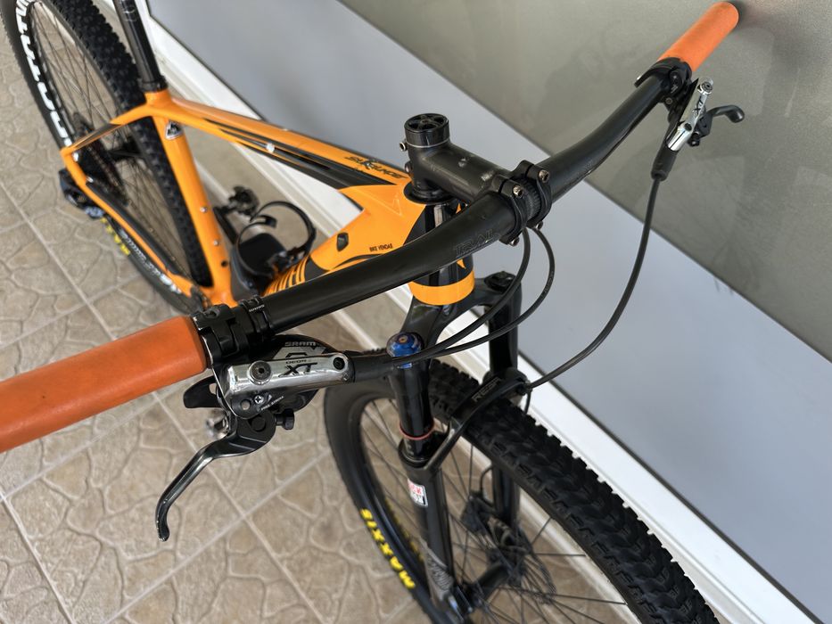 Bicicleta Specialized 29 - 12v