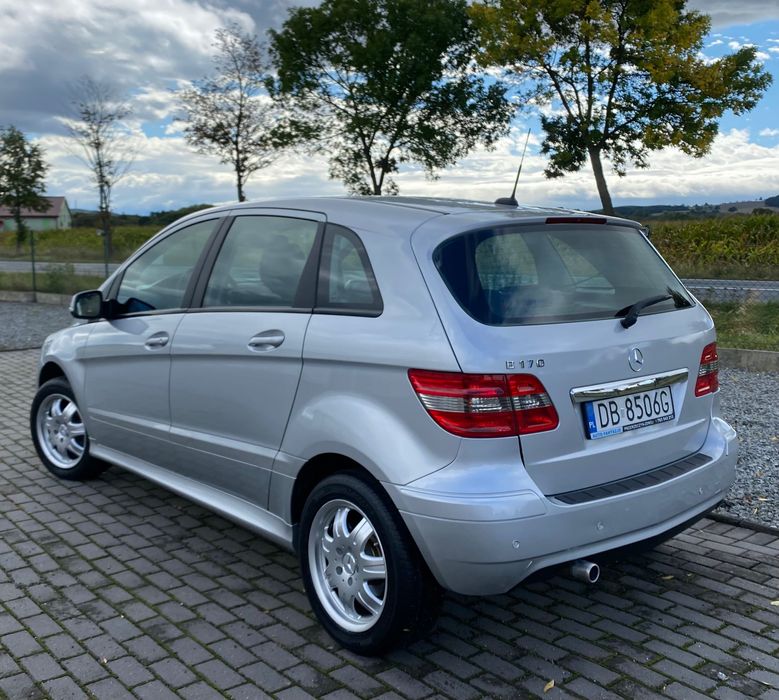 Mercedes B klasa 1.7 benzyna alusy parktronic zadbany