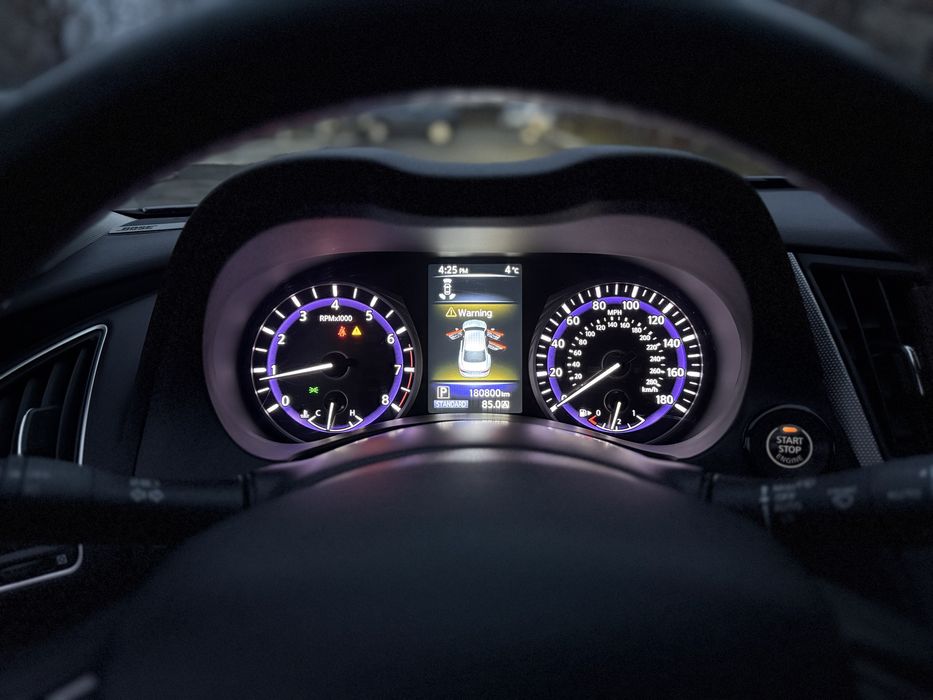 Infinity Q50 2.0t • 2016 • 180тыс • Камера 360 • ЛЮК • Идеальное сост.