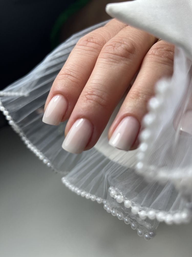 Stylizacja paznokci, manicure, hybryda, przedłużanie, pedicue