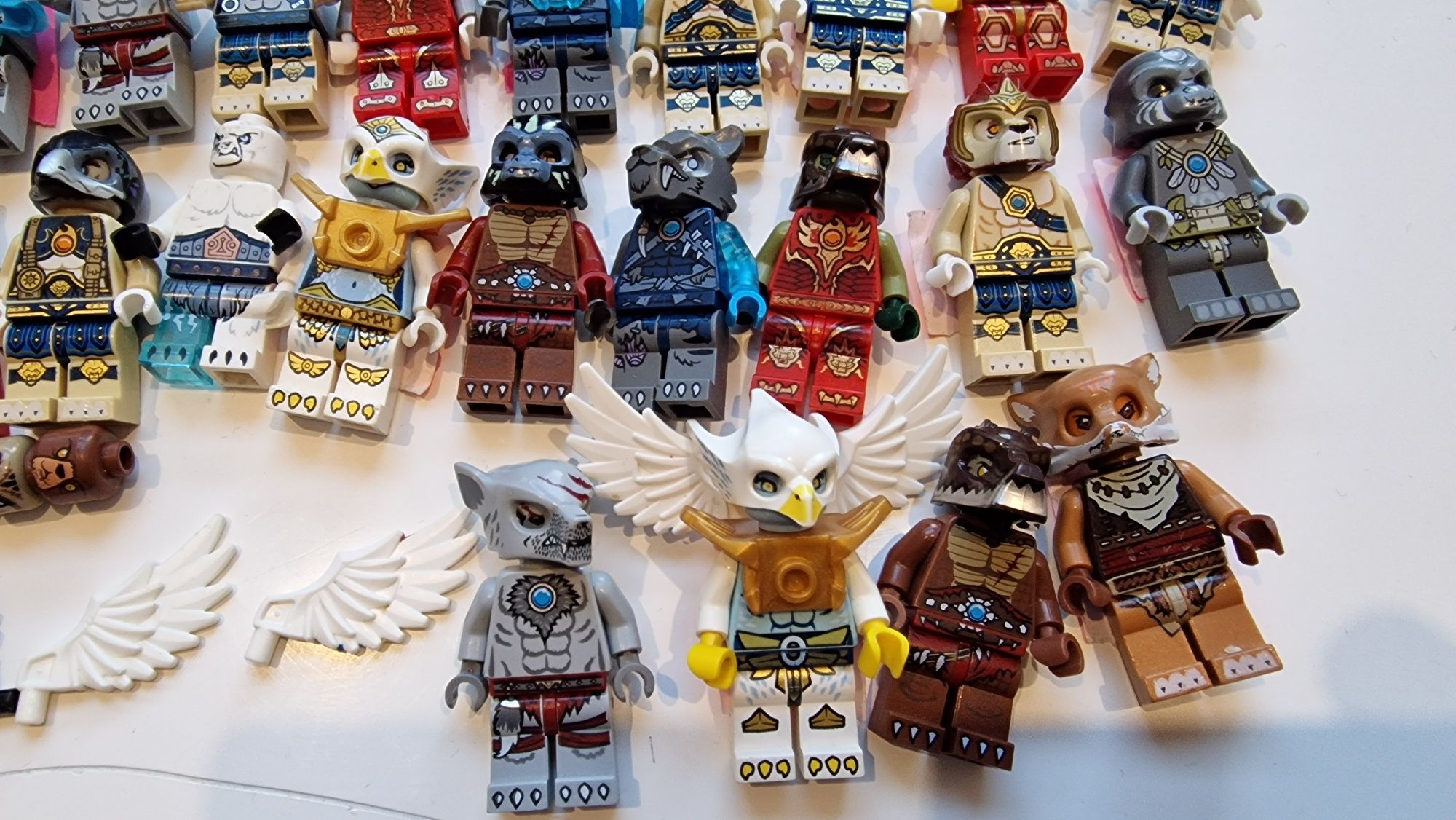 Figurki Lego Chima zestaw 39szt +części