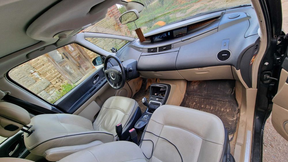 Renault Grand Espace IV 2.0T