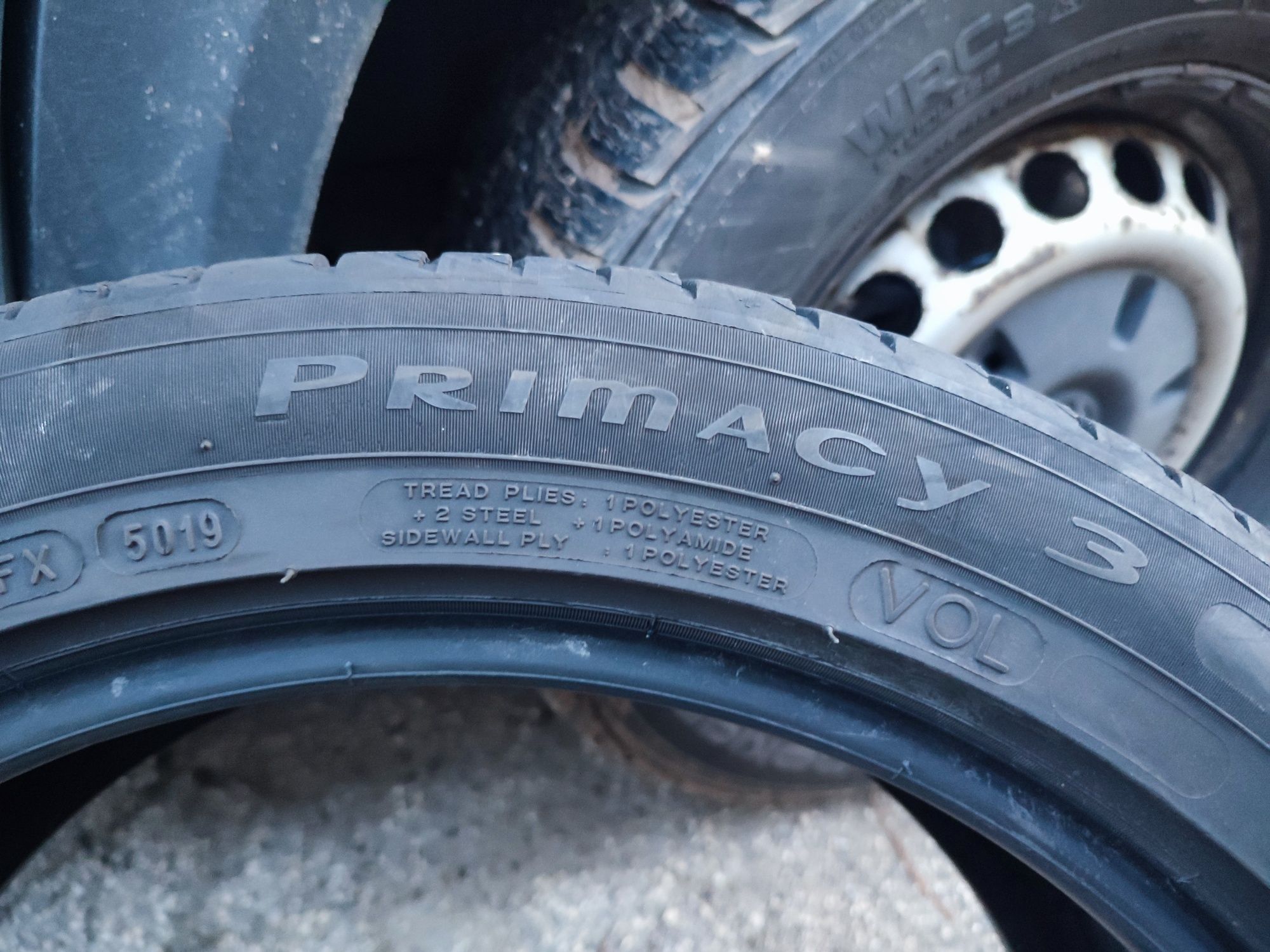 Dwie opony Michelin Primacy3 245/45/18 100W