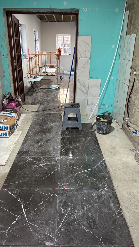 Vendo casa em fase de remodelacao