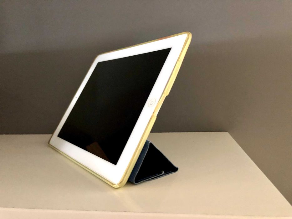 iPad 2 Apple com Capa - Totalmente Funcional (Campo de Ourique,Lisboa)