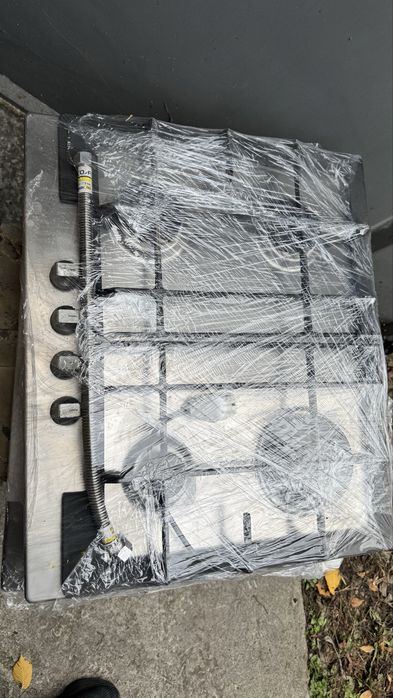 Газовая поверхность Zanussi 4х комфорочная