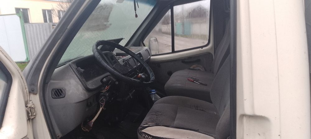 Продам газель 3302