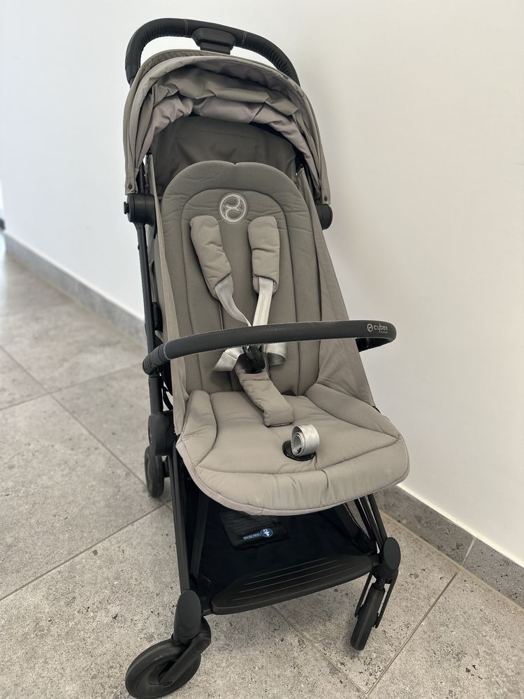 Cybex coya matt black