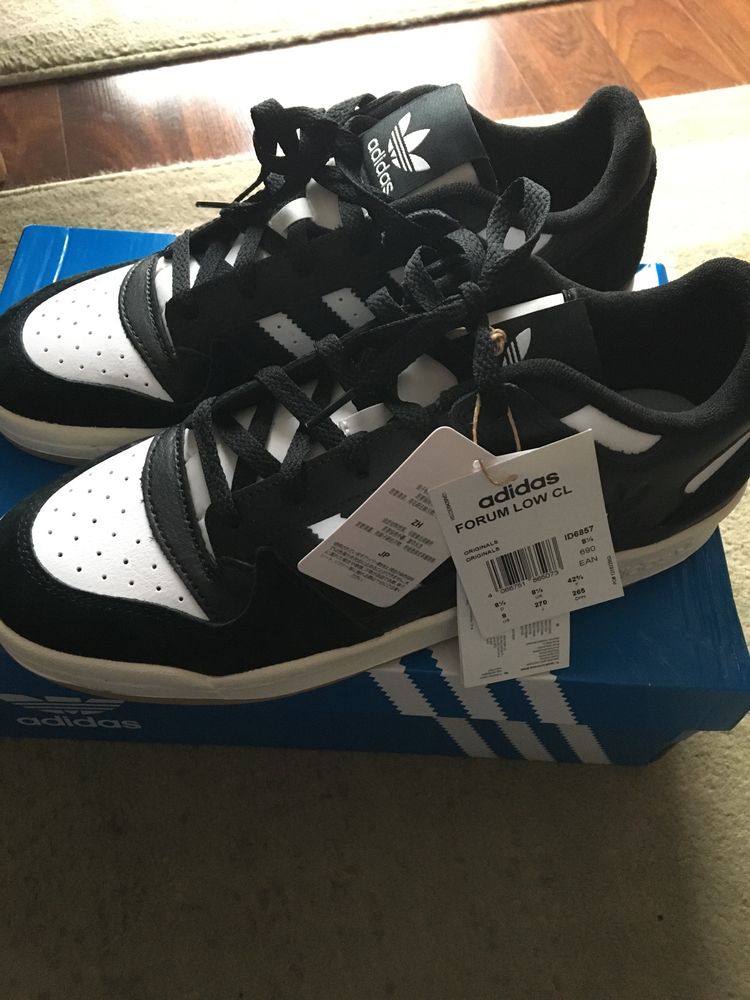 Adidas Forum Low CL r. 42 2/3 skóra