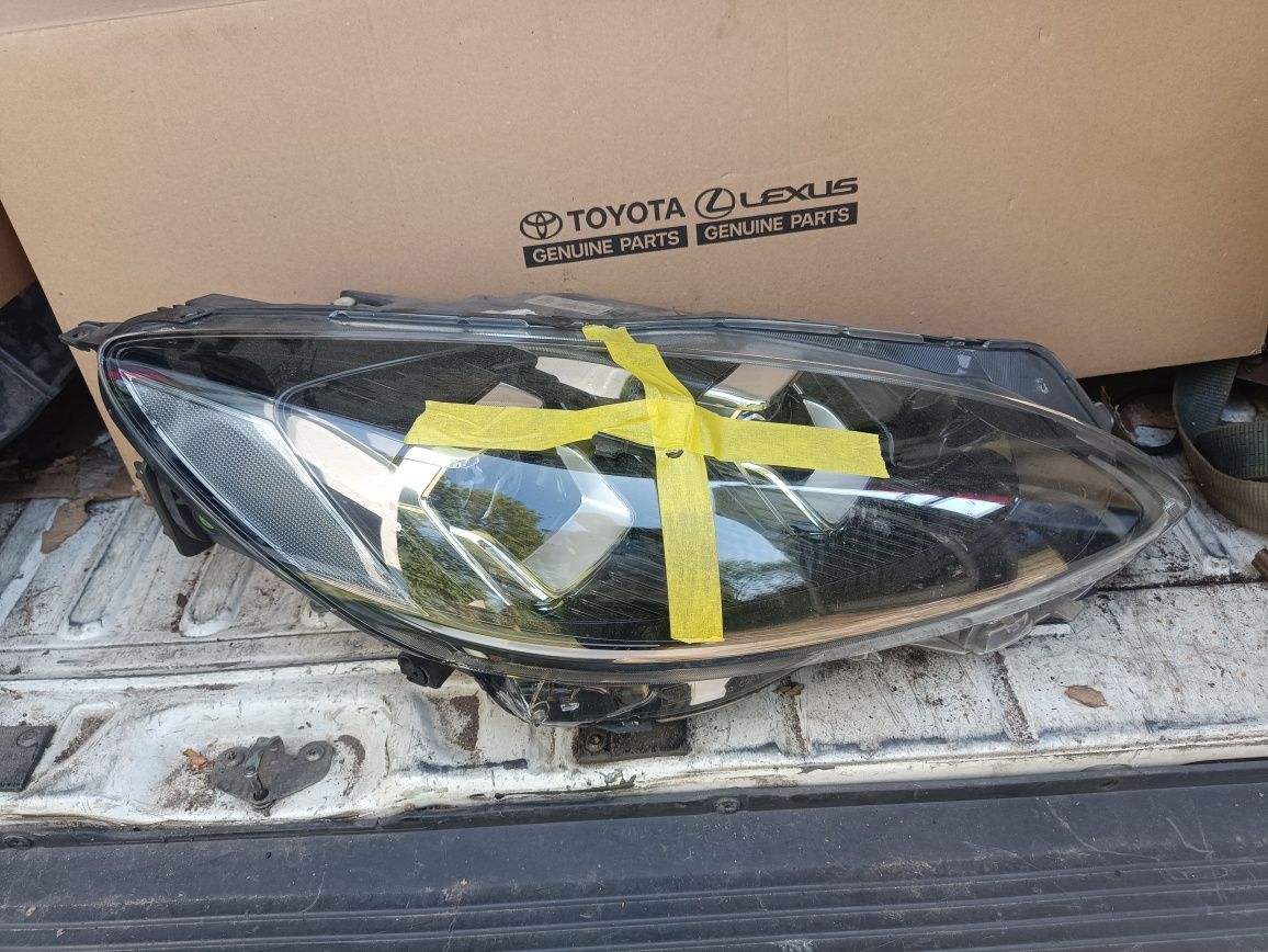 Ford Kuga MK3 III reflektor przedni prawy przód full LED EU wysyłka