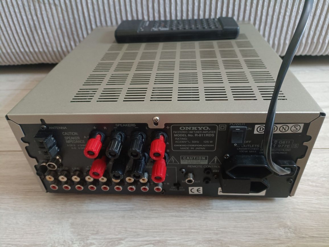 Onkyo R-811 RDS Amplituner stereo
