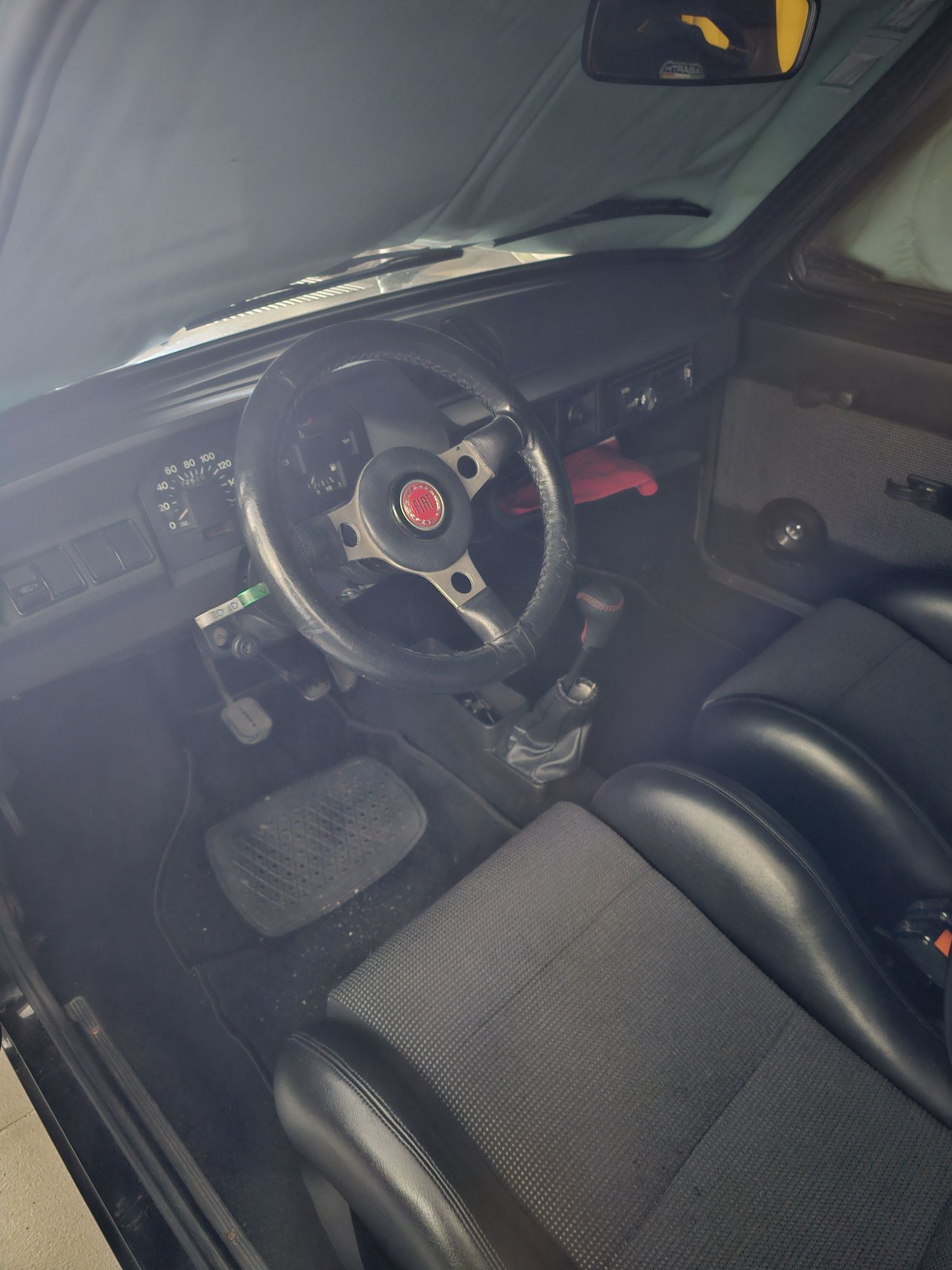 Fiat 127 MK2 de 1979 em bom estado