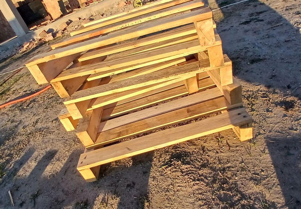 Palety przemysłowe 120x80 i nie tylko