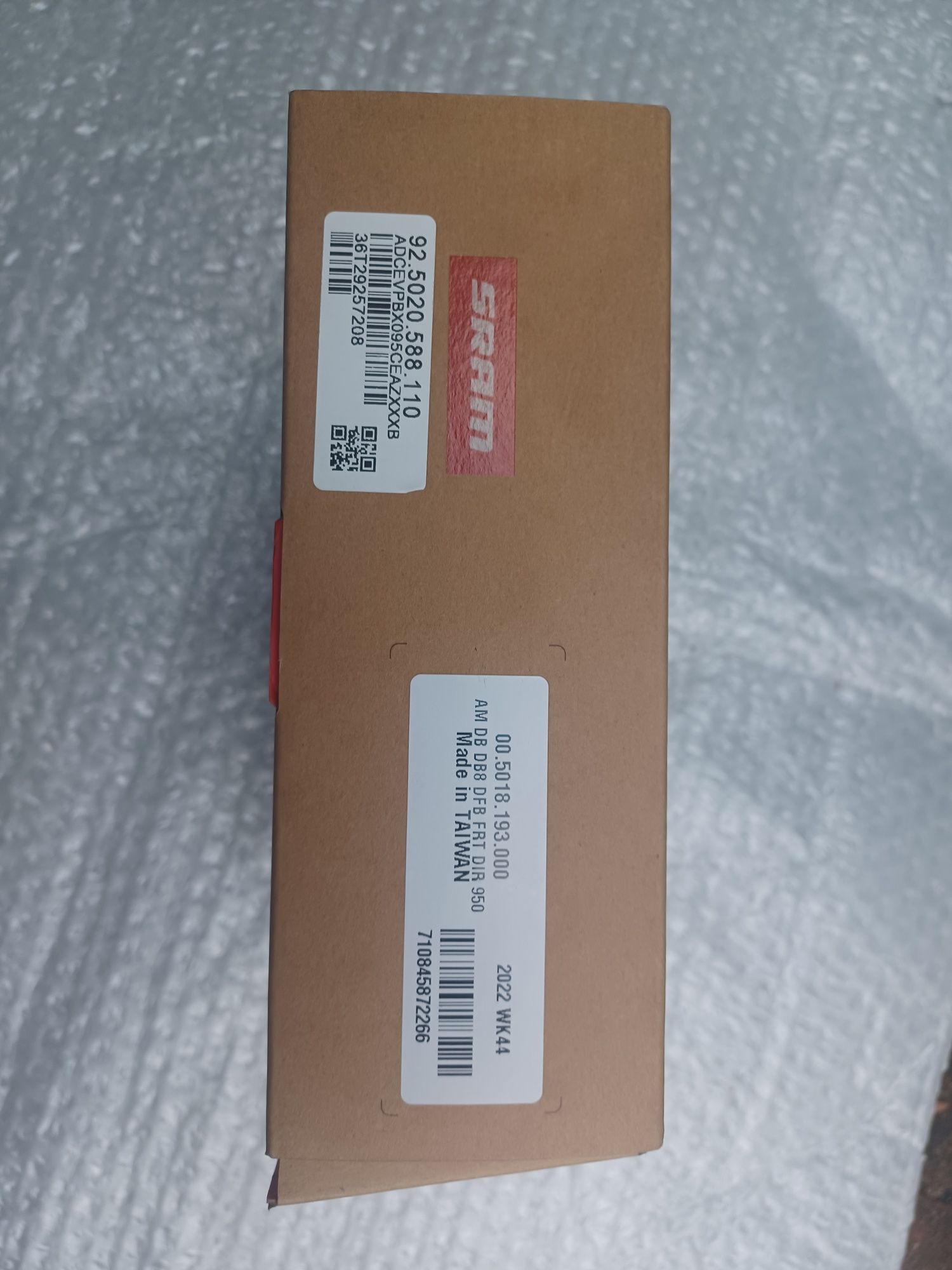 Hamulec hydrauliczny  Sram Guide DB8 VR front przód