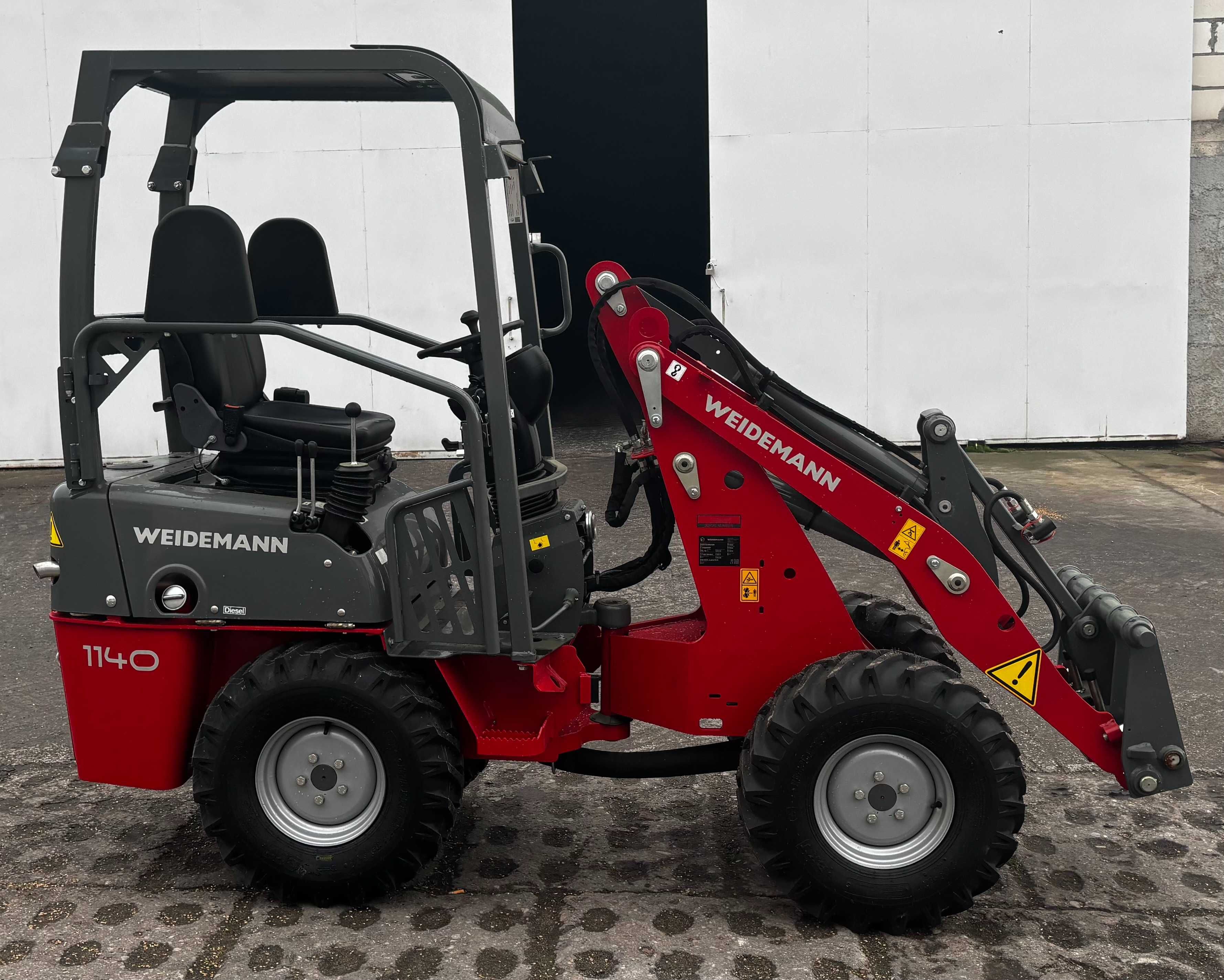mini Weidemann 1140