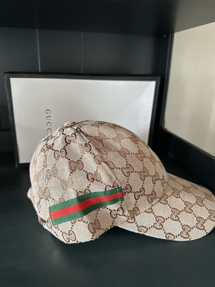 Czapka Gucci monogram nowa