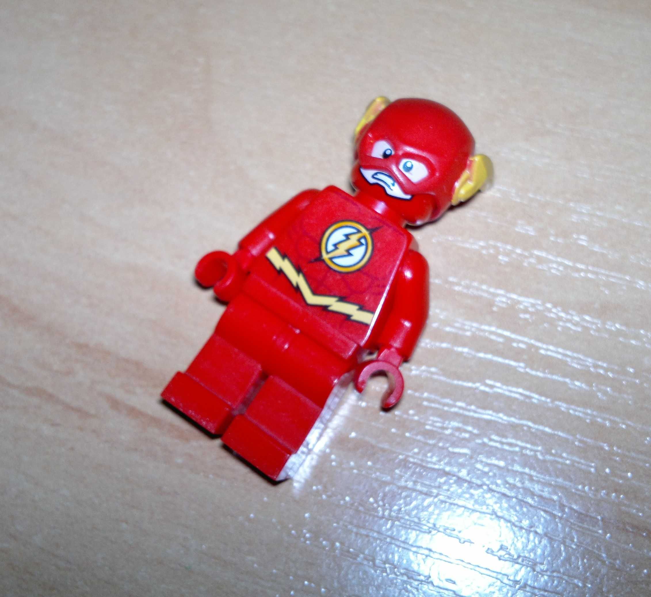 LEGO Super Heroes DC The Flash minifigure