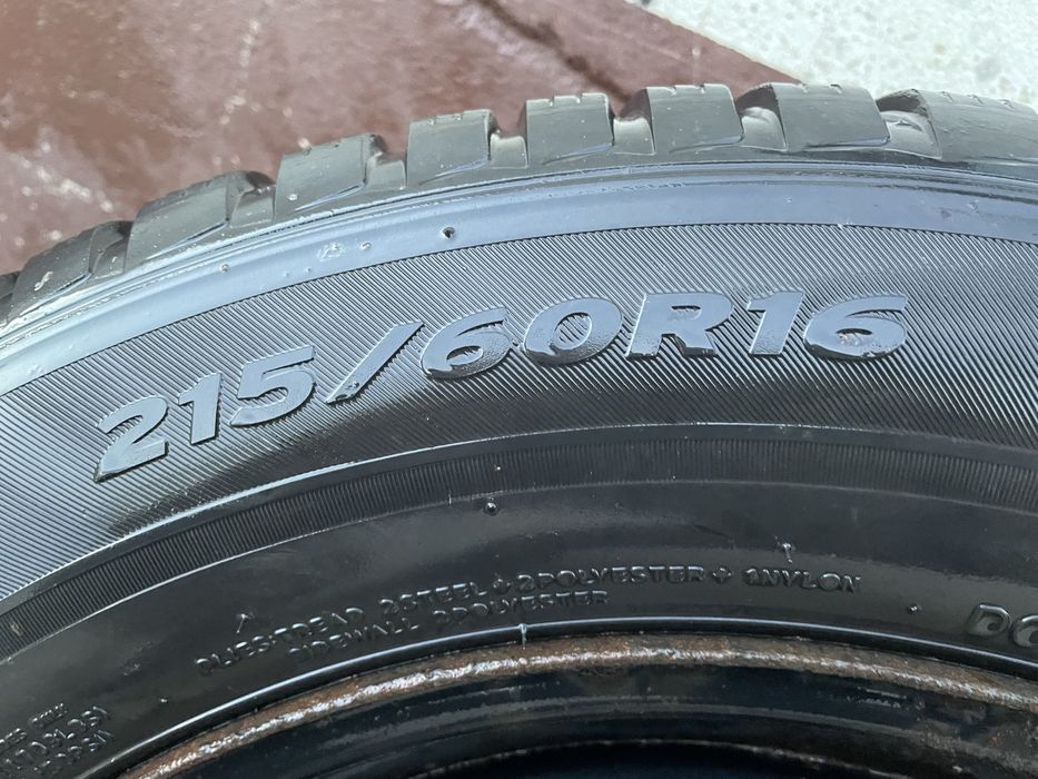 Opony zimowe 215/60R16 z felgami